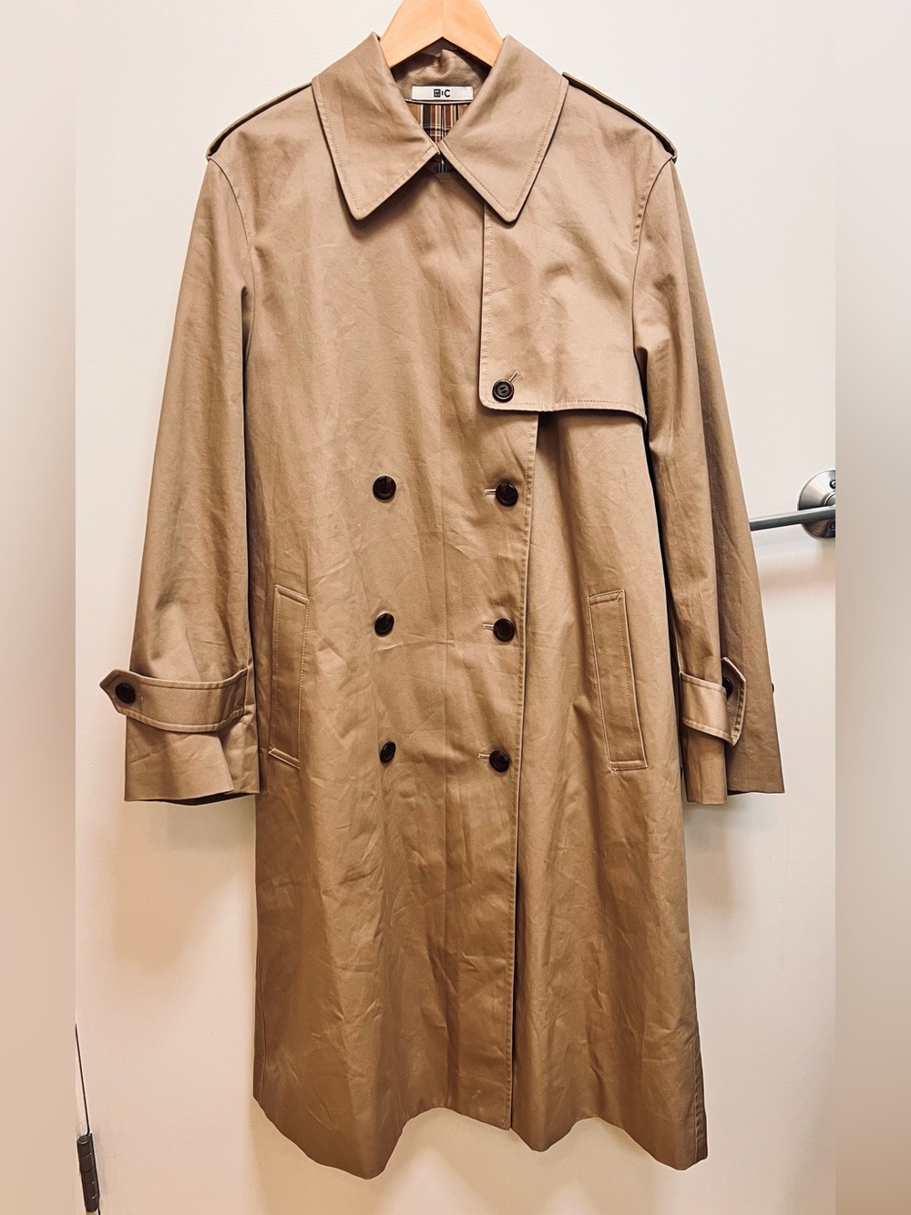 Uniqlo : C Women's Classic Tan Double-Breasted Trench Coat size L